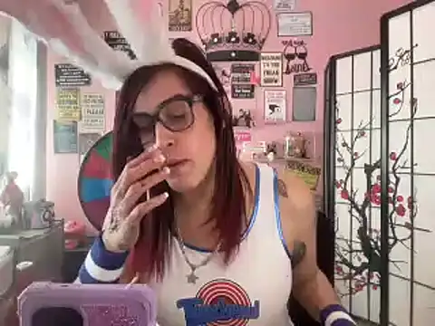 latinacubana online show from March 2025 03:49:01 PM