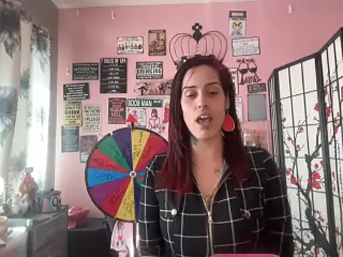 latinacubana online show from March 2025 04:24:02 PM