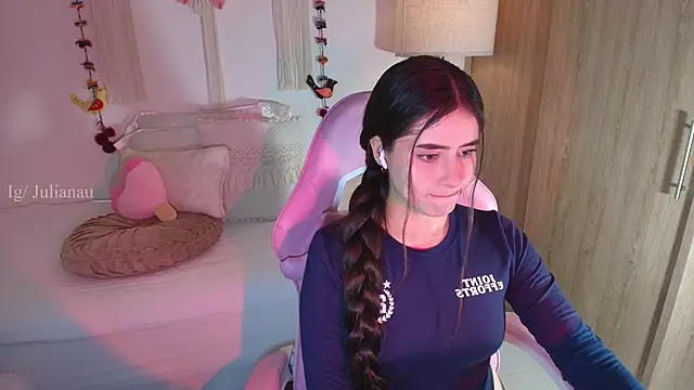 iriswest  online show from February 2026 02:53:01 AM