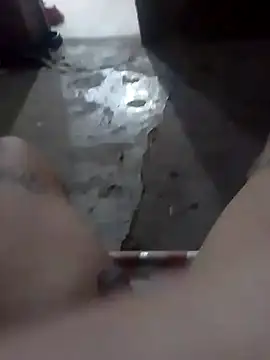 Snapshot of mimonksin chatting on February 2025 02:39:01 AM mimonksin online show from February 2025 02:39:01 AM