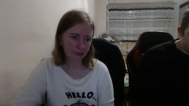 PeterAndJen online show from October 2025 07:44:02 PM