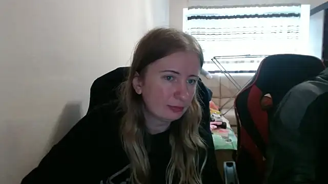 PeterAndJen online show from October 2025 08:24:02 AM