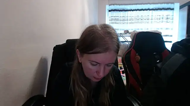 PeterAndJen online show from October 2025 06:47:01 AM