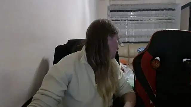 PeterAndJen online show from November 2025 07:26:01 PM