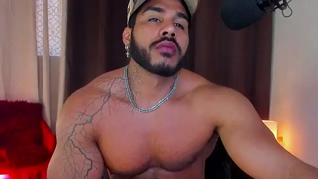 Snapshot of Artemis_Kazttman chatting on January 2025 03:15:02 PM Artemis Kazttman online show from January 2025 03:15:02 PM