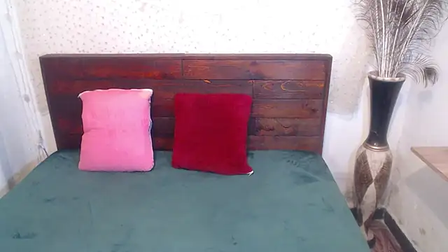 NikkieMilky online show from September 2025 02:35:01 AM