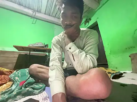 PrabV0319 online show from February 2026 07:20:02 PM