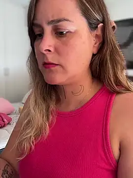 Snapshot of misslulipop chatting on March 2025 04:01:01 PM misslulipop online show from March 2025 04:01:01 PM