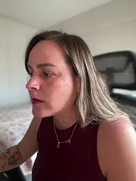 Snapshot of misslulipop chatting on March 2025 10:29:02 PM misslulipop online show from March 2025 10:29:02 PM