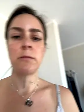 Snapshot of misslulipop chatting on November 2025 02:37:02 PM misslulipop online show from November 2025 02:37:02 PM