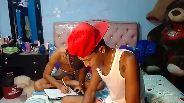 Snapshot of gustavo_saaled19 chatting on December 2024 12:08:02 AM gustavo saaled19 online show from December 2024 12:08:02 AM