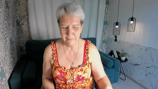 Snapshot of KathySunn chatting on May 2026 01:29:02 PM KathySunn online show from May 2026 01:29:02 PM