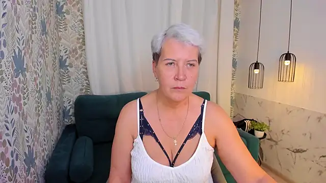 Snapshot of KathySunn chatting on May 2026 01:49:02 PM KathySunn online show from May 2026 01:49:02 PM