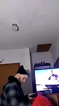 Snapshot of Dnbigo89 chatting on December 2024 09:33:02 AM Dnbigo89 online show from December 2024 09:33:02 AM