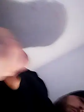 Snapshot of Dnbigo89 chatting on February 2025 04:48:02 AM Dnbigo89 online show from February 2025 04:48:02 AM