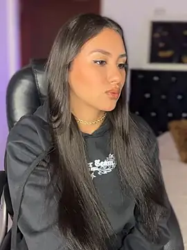 Snapshot of Ambar_pe_ chatting on January 2025 02:14:01 AM Ambar pe online show from January 2025 02:14:01 AM