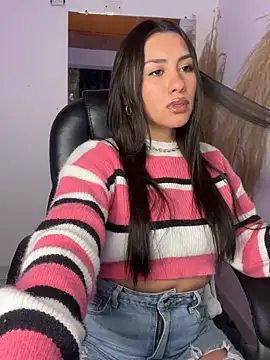 Snapshot of Ambar_pe_ chatting on March 2025 02:21:02 AM Ambar pe online show from March 2025 02:21:02 AM