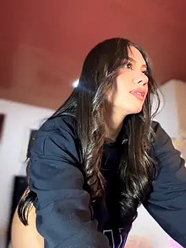 Ambar pe  online show from October 2025 02:08:02 AM