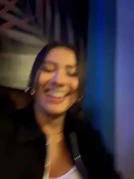 Ambar pe  online show from February 2026 03:43:01 AM