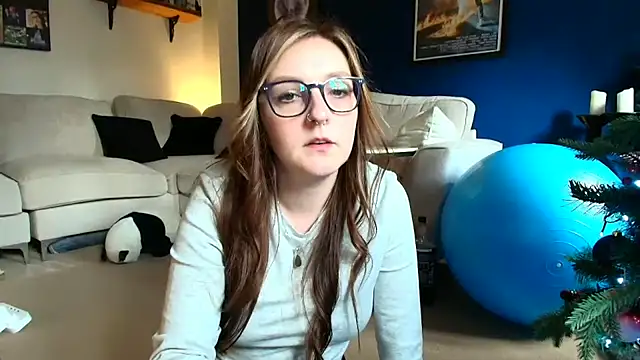 short sweetpea online show from December 2025 01:27:01 PM