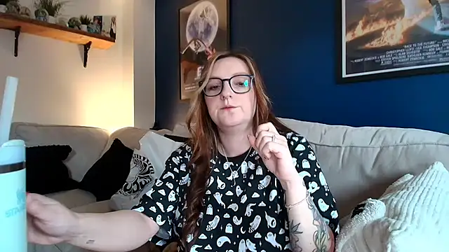 short sweetpea online show from February 2026 03:11:01 PM