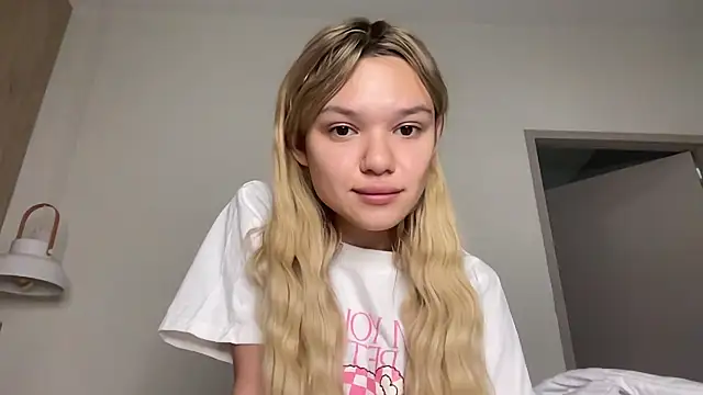 madwillienn online show from November 2025 01:06:02 PM