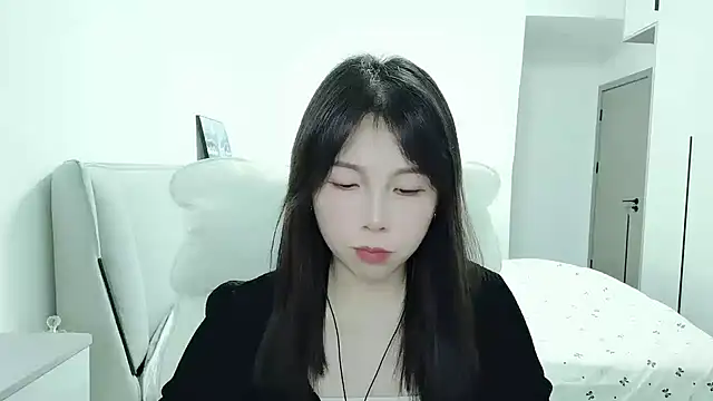 Sunset glow online show from November 2025 03:24:02 PM