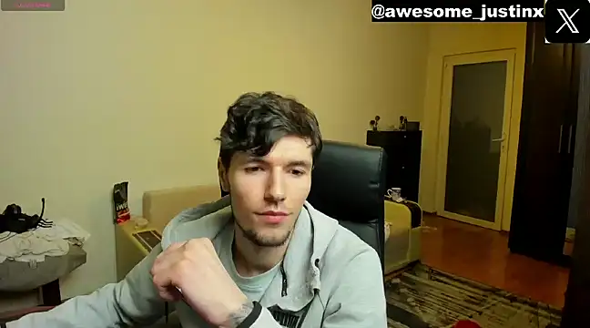 awesomejustin online show from December 2024 02:37:01 PM