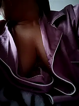 Ivanna2 online show from November 2025 11:27:02 AM