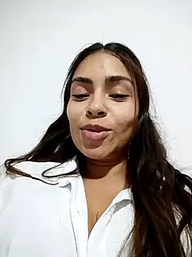 Ivanna2 online show from December 2025 01:48:02 AM