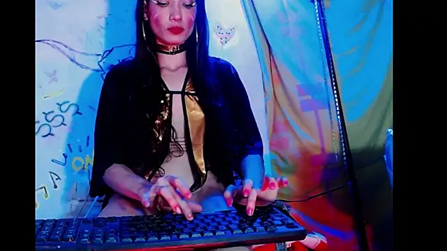 4-20SeXx online show from October 2025 05:35:02 PM