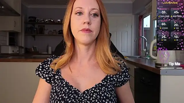 stripmequick online show from September 2025 02:10:01 PM