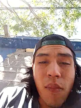 AlexAlejandro13 online show from February 2026 06:04:02 PM