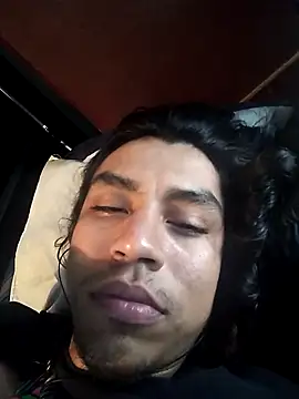 AlexAlejandro13 online show from March 2026 10:17:03 PM