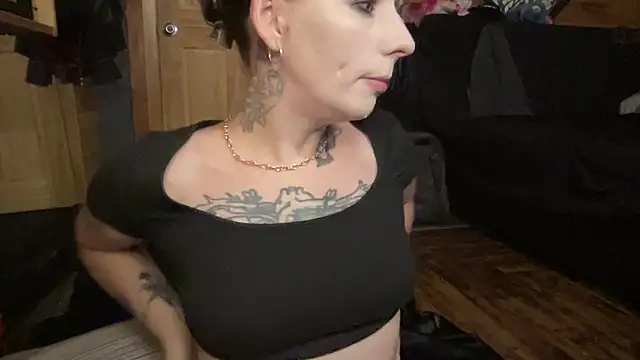 Snapshot of TeenyDoll chatting on July 2026 02:51:01 AM TeenyDoll online show from July 2026 02:51:01 AM