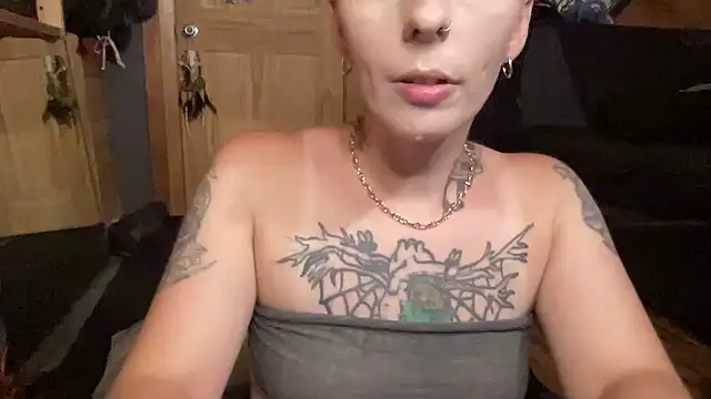 Snapshot of TeenyDoll chatting on August 2026 02:35:01 AM TeenyDoll online show from August 2026 02:35:01 AM