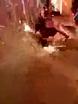 Snapshot of FinableKnee chatting on October 2025 05:53:02 AM FinableKnee online show from October 2025 05:53:02 AM