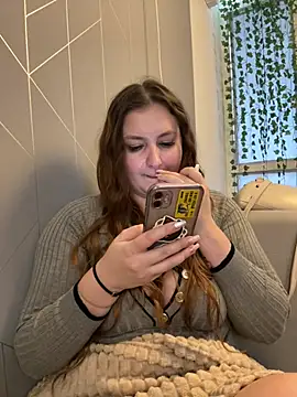 CandyShoopp online show from January 2025 10:50:01 AM