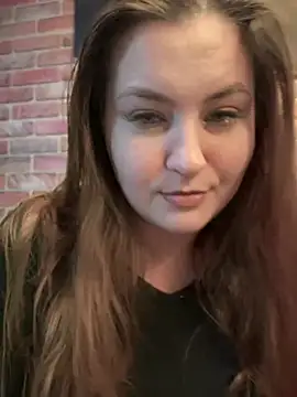 CandyShoopp online show from January 2025 04:47:01 PM