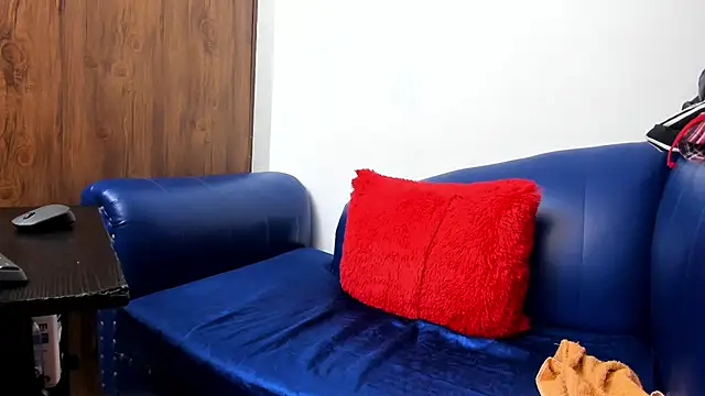 Mature Skinny online show from October 2025 12:28:02 PM