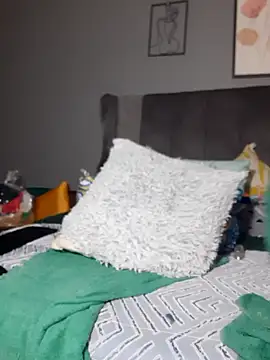 Snapshot of PearlSexxy69 chatting on November 2025 03:55:01 PM PearlSexxy69 online show from November 2025 03:55:01 PM