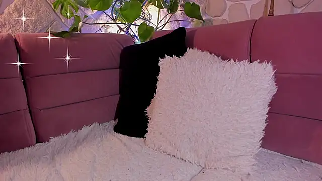 glamour kitten online show from February 2026 05:31:01 PM