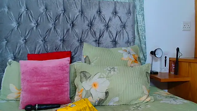 AvaOcean online show from March 2025 06:51:02 AM