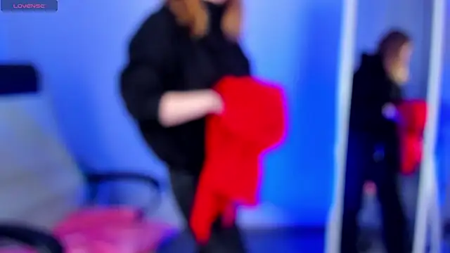 Snapshot of Vivian_cutie chatting on January 2025 10:36:02 AM Vivian cutie online show from January 2025 10:36:02 AM