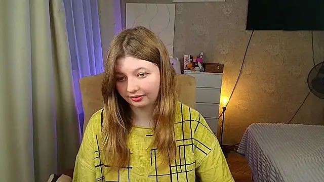 Snapshot of Vivian_cutie chatting on October 2025 04:29:02 PM Vivian cutie online show from October 2025 04:29:02 PM