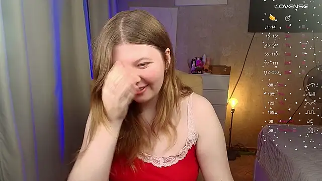 Vivian cutie online show from February 2026 03:45:02 PM