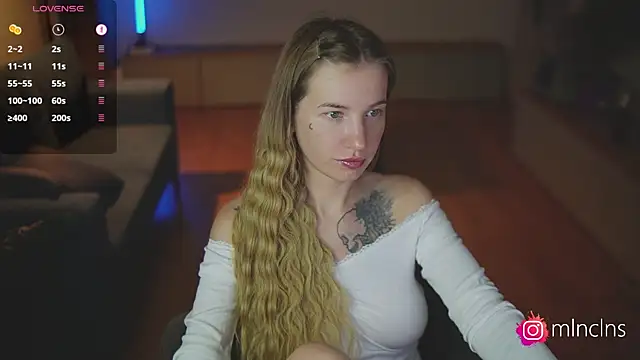 melanielwithu online show from July 2026 06:53:01 PM