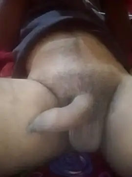 Snapshot of Desixxhot chatting on November 2025 04:42:01 PM Desixxhot online show from November 2025 04:42:01 PM