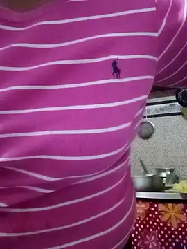 girlnolimits1 online show from January 2026 04:45:02 PM