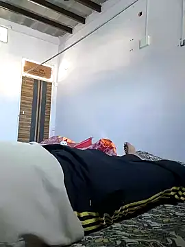 Snapshot of Lovingsol chatting on November 2025 08:37:02 AM Lovingsol online show from November 2025 08:37:02 AM